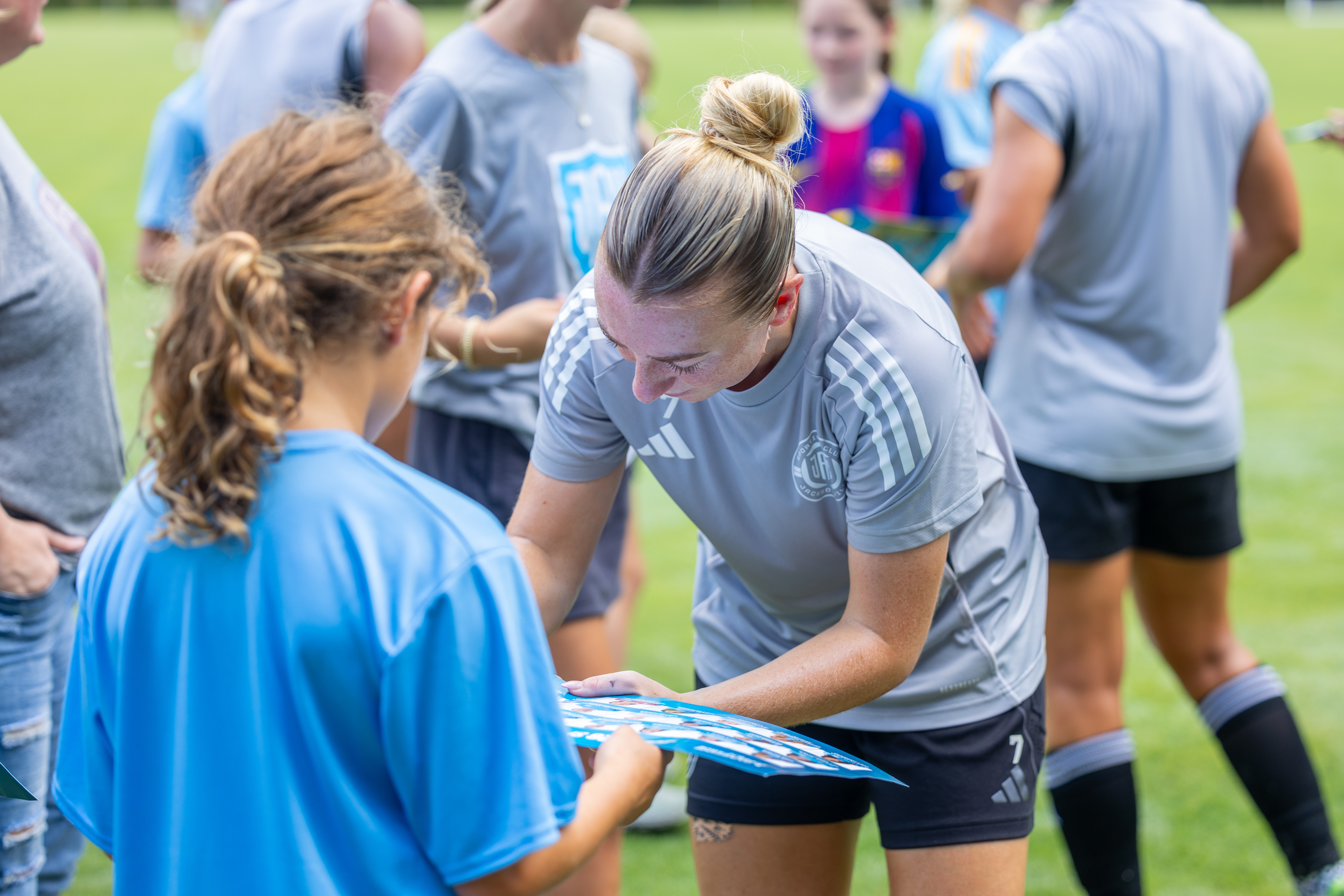 Sporting JAX Women continue training efforts in front of eager fans featured image
