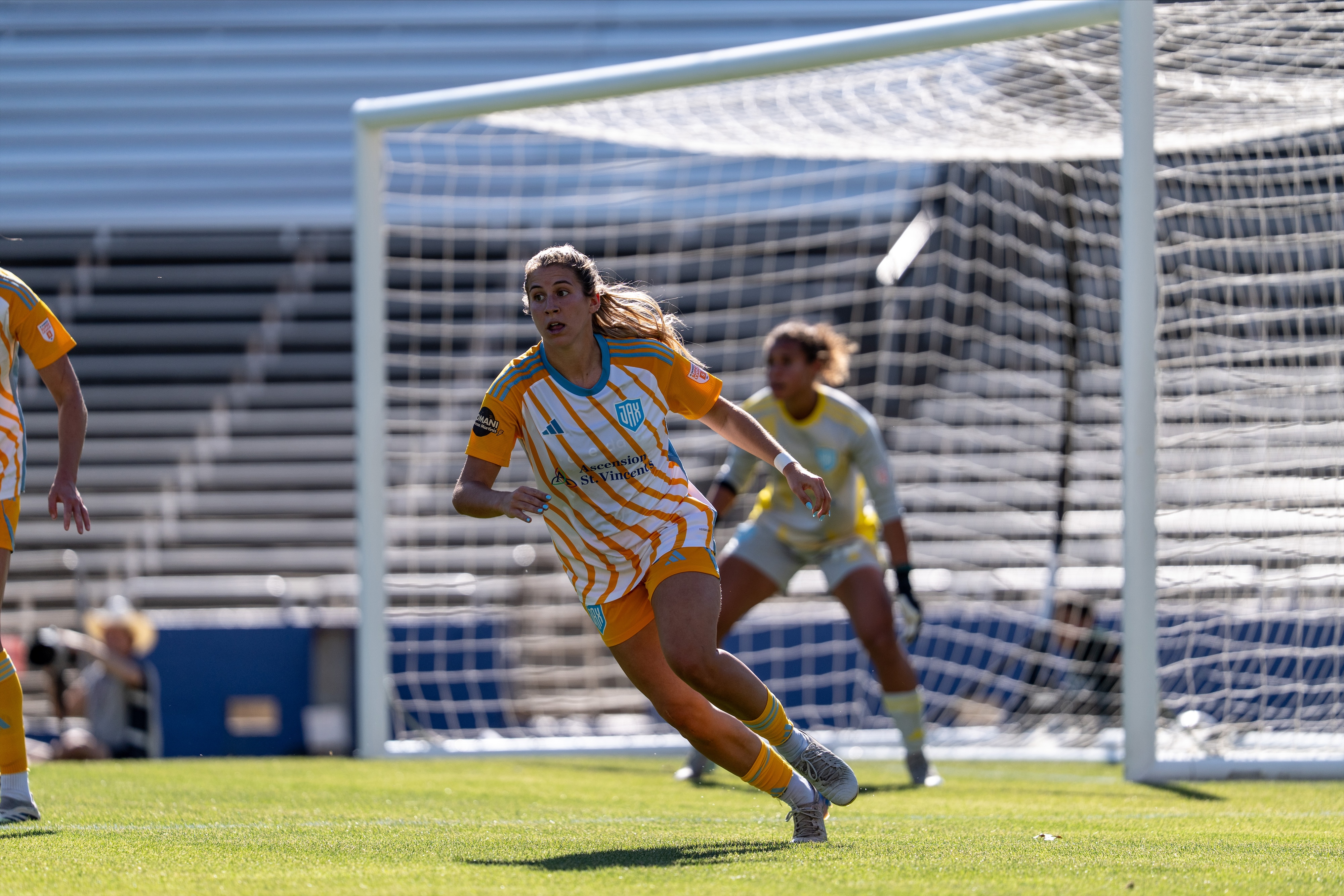Sporting JAX women pull a dominant win out of Dallas featured image